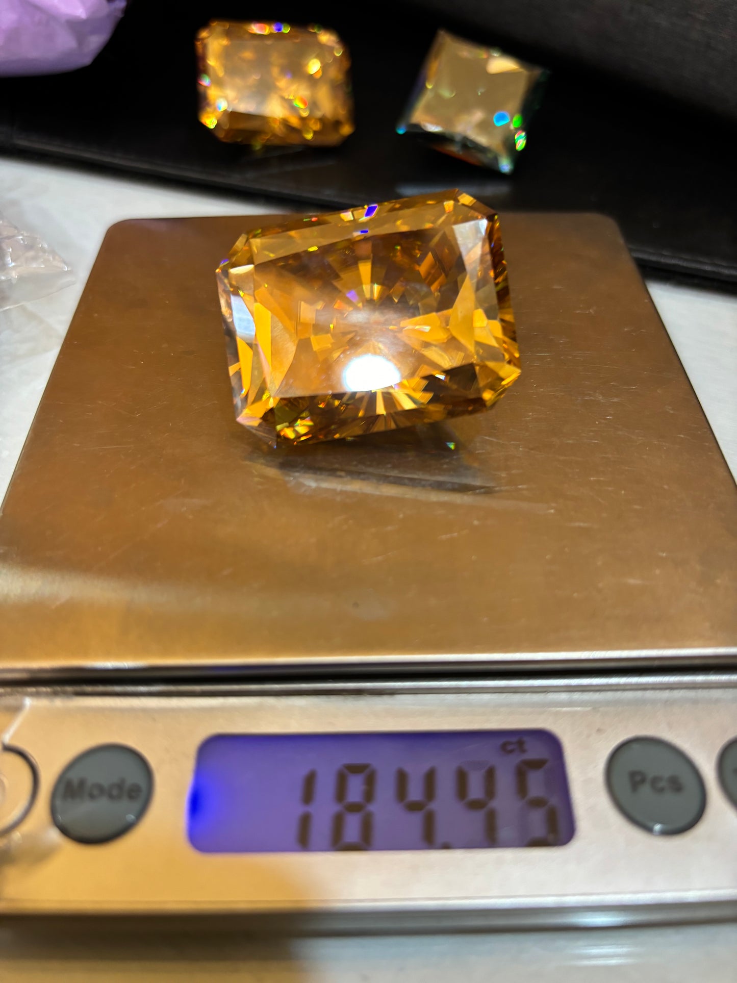 Moissanite big size blue moissanite yellow moissanite diamond selector pass diamond lab