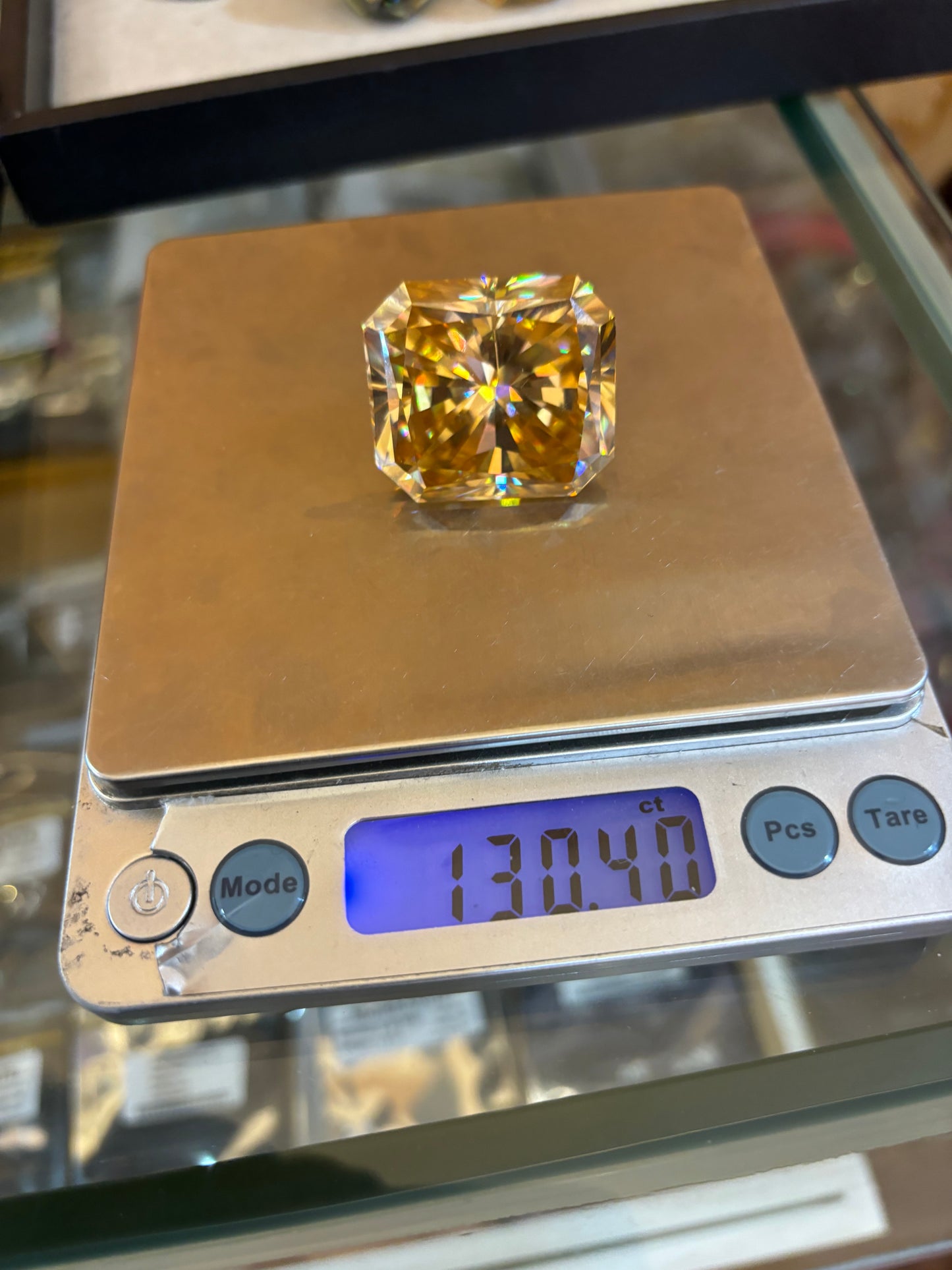 Moissanite big size blue moissanite yellow moissanite diamond selector pass diamond lab