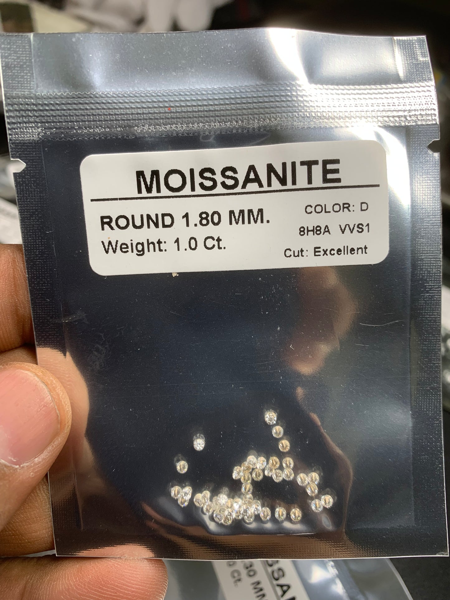 Moissanite star mele lab diamond per pack