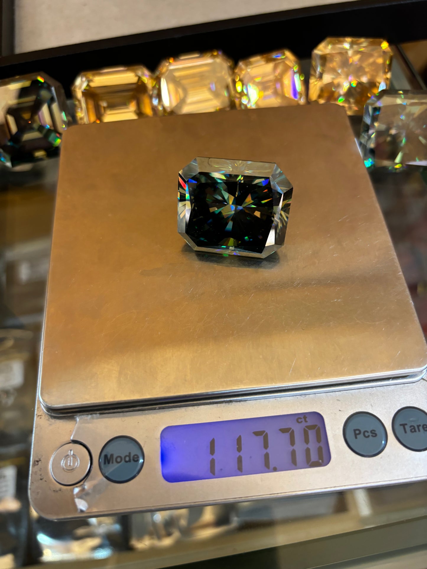 Moissanite big size blue moissanite yellow moissanite diamond selector pass diamond lab