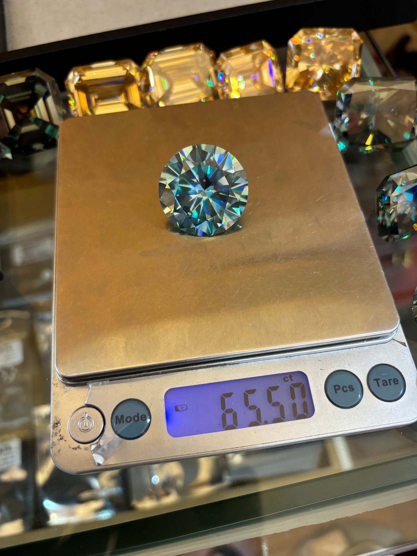 Moissanite big size blue moissanite yellow moissanite diamond selector pass diamond lab