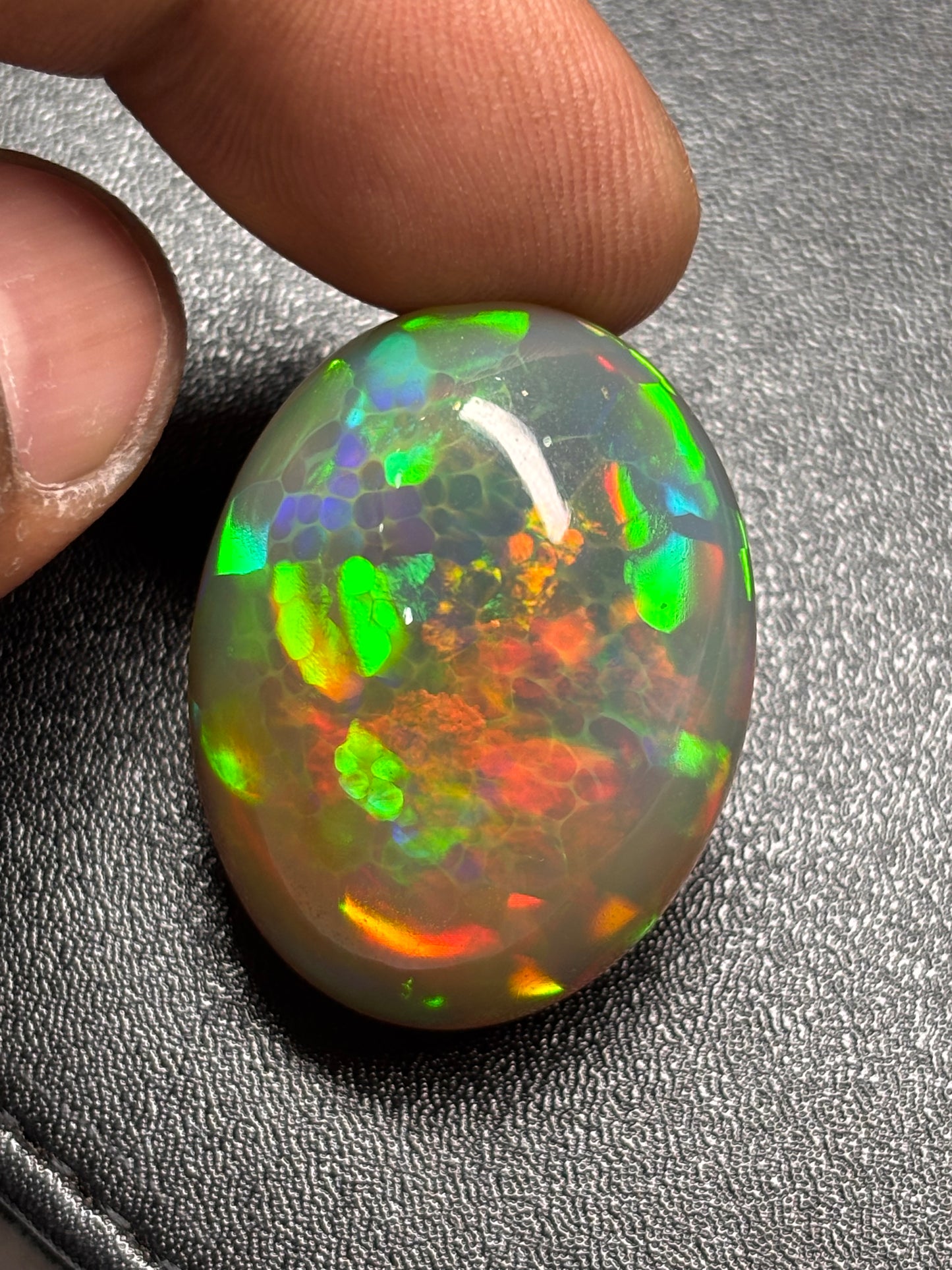 Opal ethiopia natural play of color honeycomb