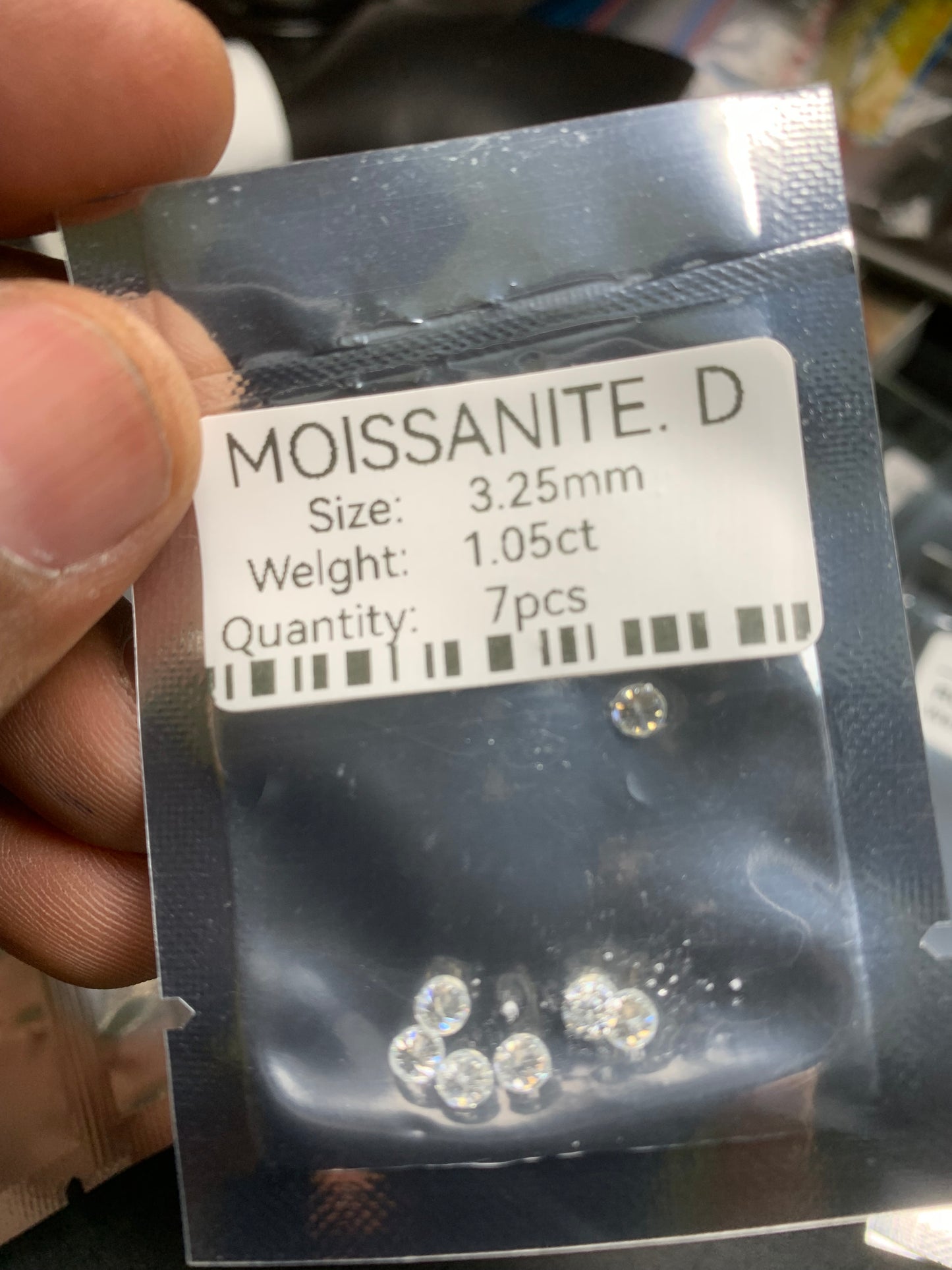 Moissanite star mele lab diamond per pack