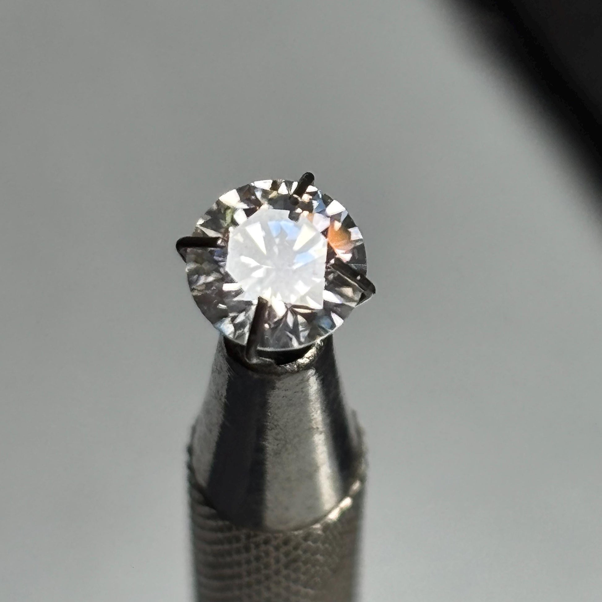 GRA Certified White Moissanite D VVS1: Loose Gemstone 1-30 Carat